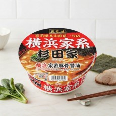 일본 삿포로이치방 명가의 맛 스기타야 요코하마 이에케이 돈코츠 쇼유 컵라면 121g